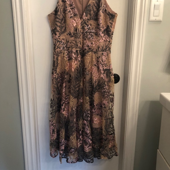 Dress the Population - Audrey Fit and Flare - XL - Picture 2 of 3